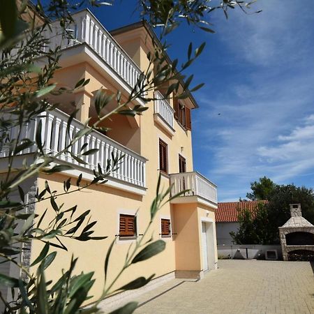Apartment Baran Čižići Bagian luar foto