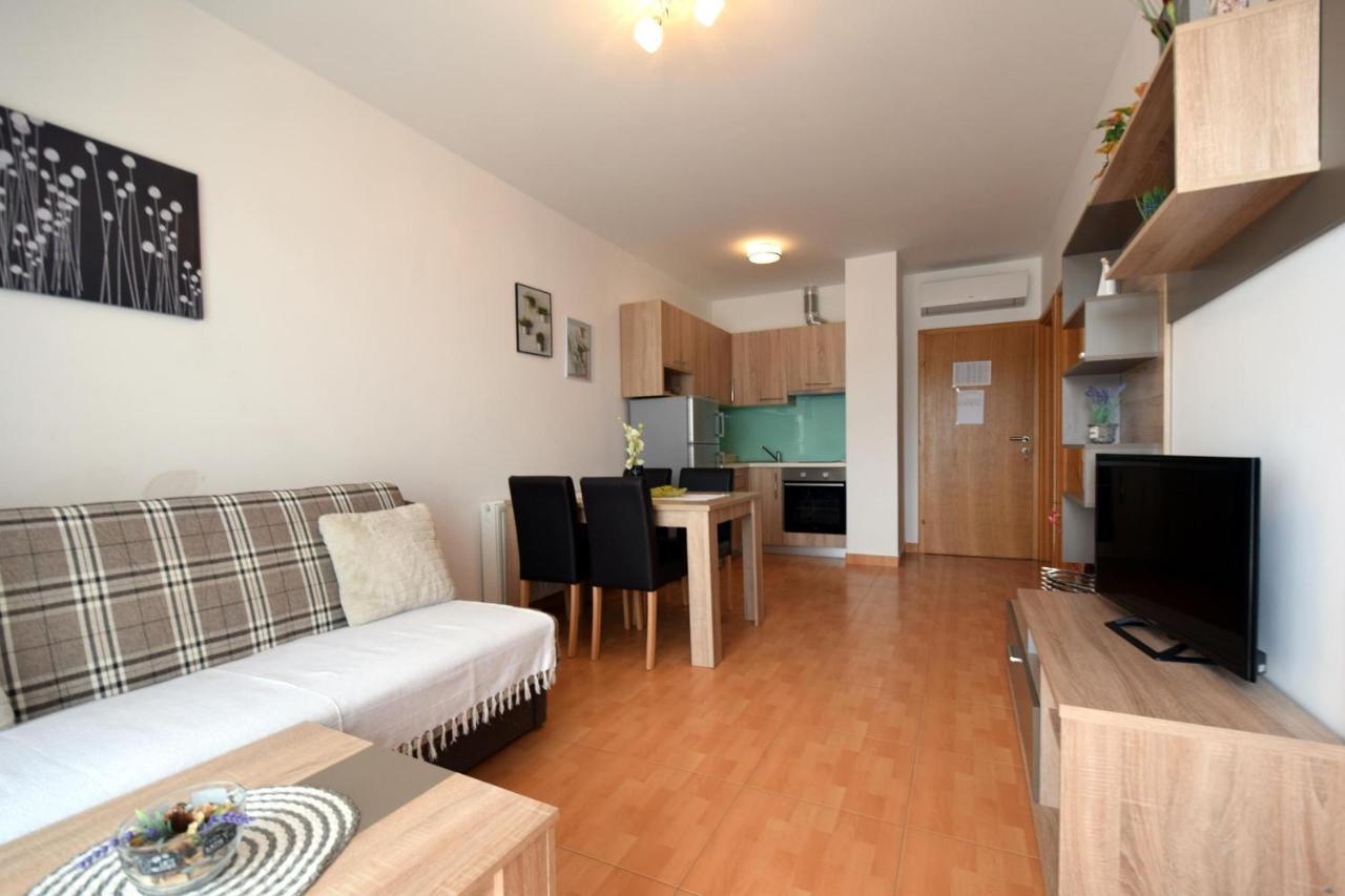 Apartment Baran Čižići Bagian luar foto