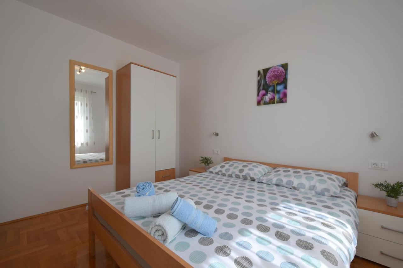 Apartment Baran Čižići Bagian luar foto